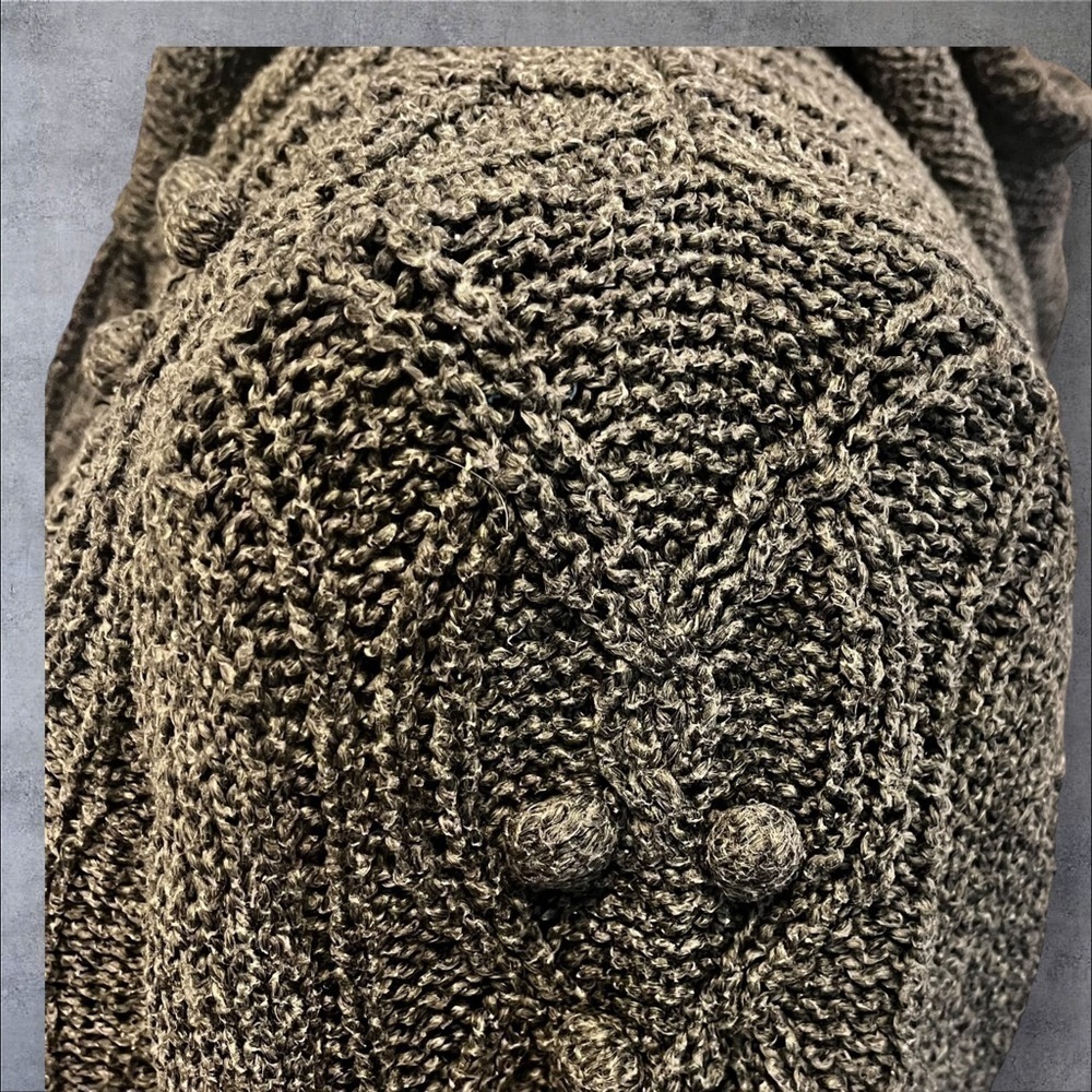 Etui Fisherman Bobble Aran Zip Front Hoodie Sweater in Grey - Picture 10 of 16